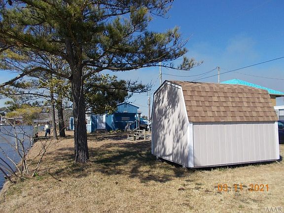 3rd image of 113 Sea Horse Ln