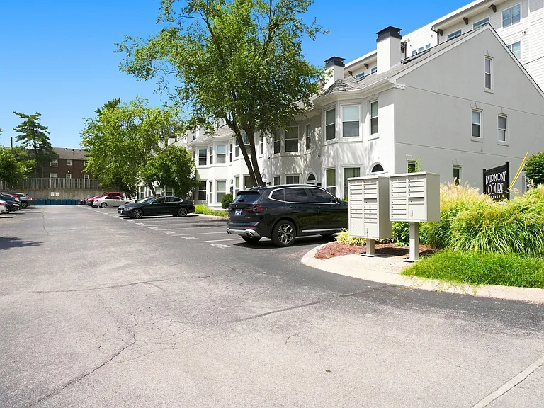 205 Fairmont Ct — Photo 7