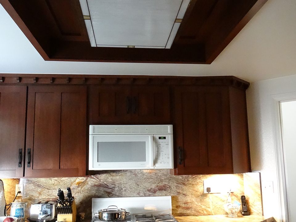 and Quartzite Counter Tops
