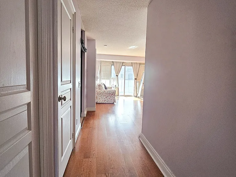 10 Northtown Way #708 — Photo 10