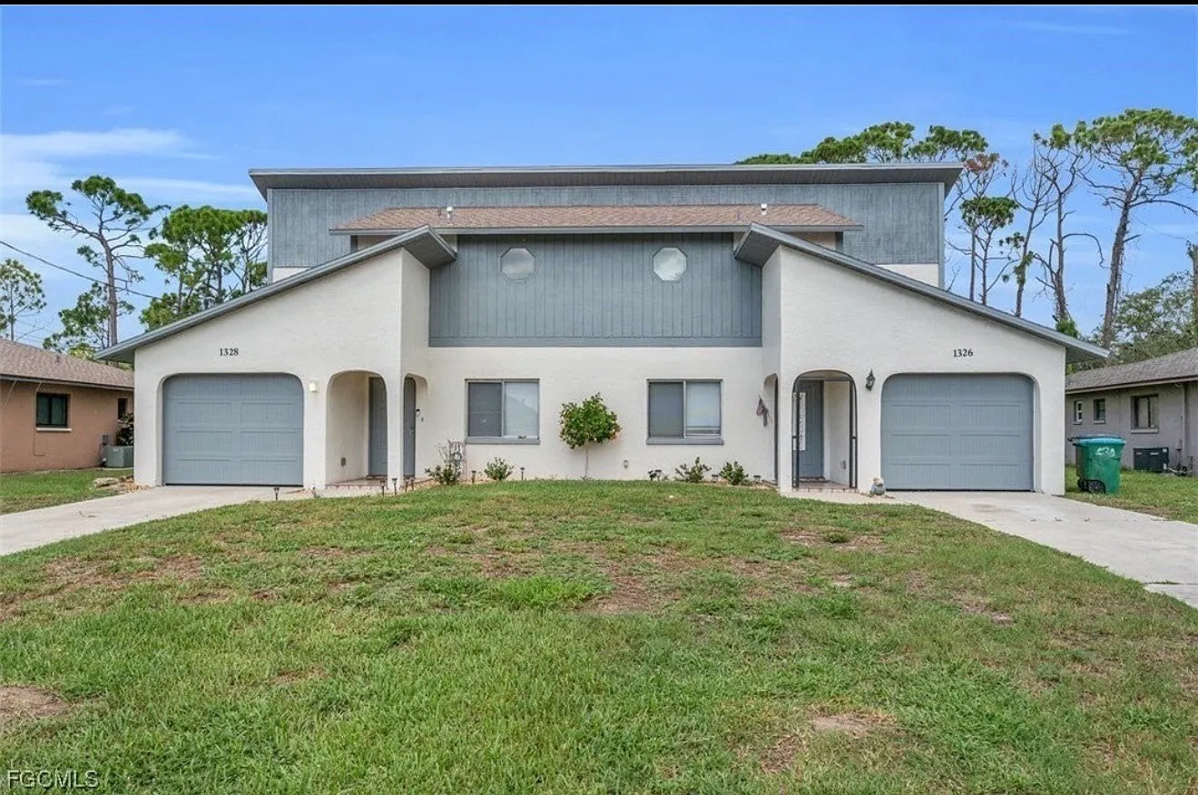 2 bed, 2.5 bath, 1254 sqft, $1,650 — Photo 1