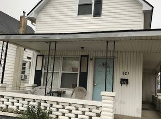 421 N 9th St, Elwood, IN 46036