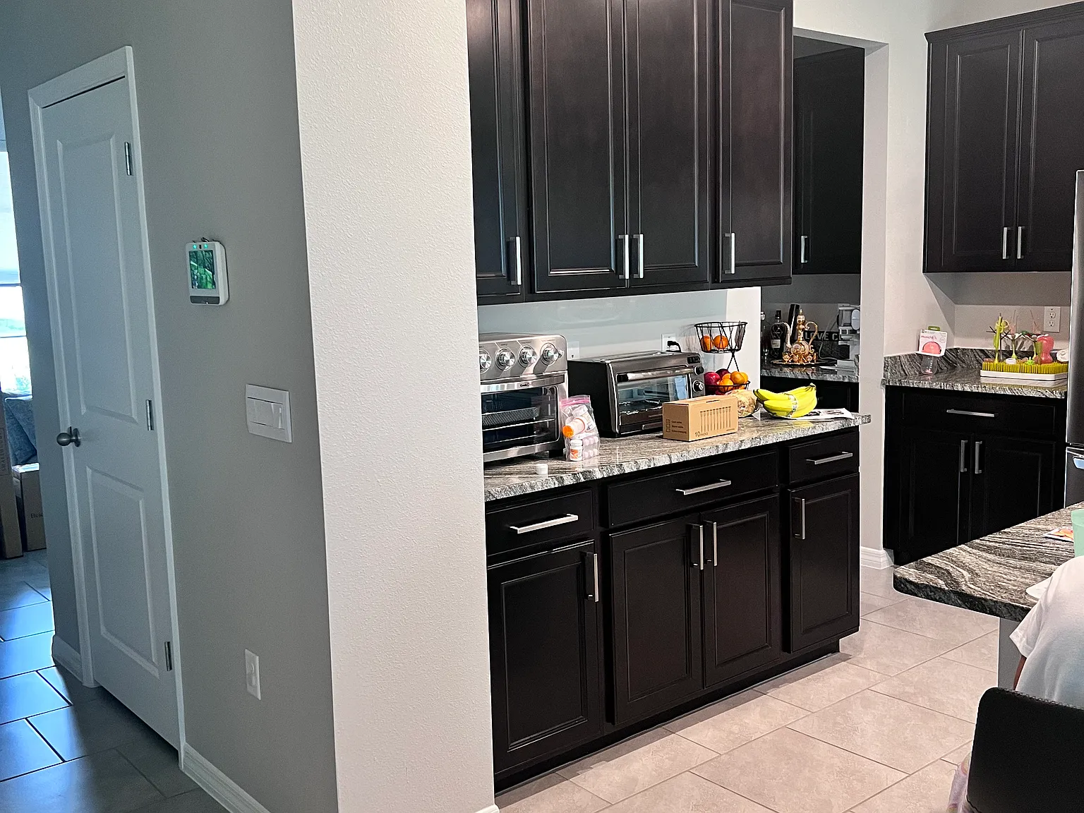 5 bed, 2964 sqft, $3,300 — Photo 3