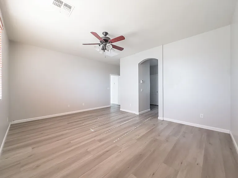 1036 S 177th Dr — Photo 13