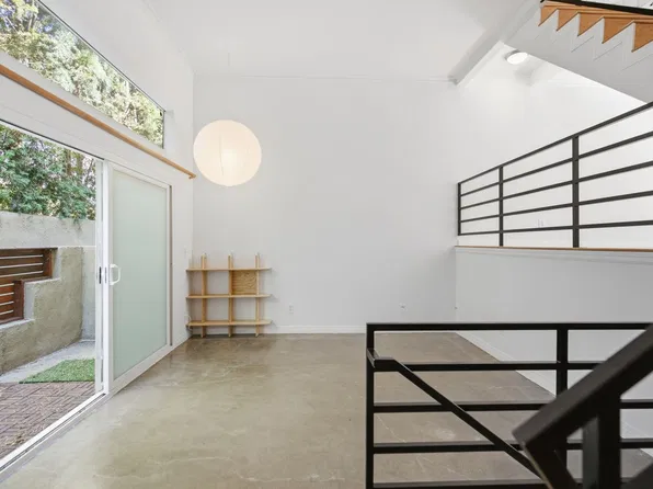 4854 Coldwater Canyon Ave APT 103, Sherman Oaks, CA 91423
