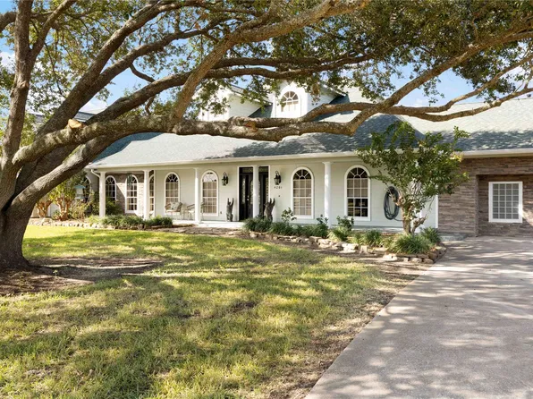 4201 Kendall Rd, Beach City, TX 77523