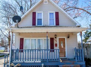 1326 Crooks St, Green Bay, WI 54301