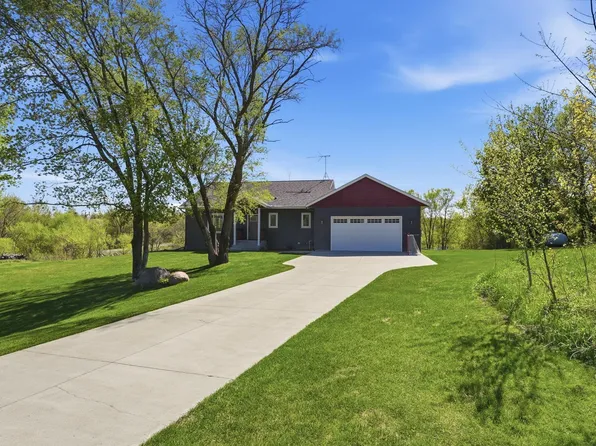10640 Raven Loop NE, Foley, MN 56329