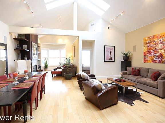 3rd image of 3444 16th St #3444