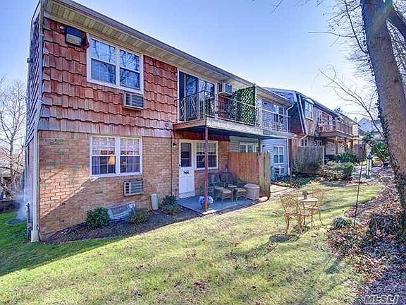 3rd image of 6 Anchorage Ln APT 1A