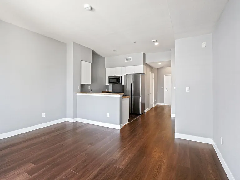 445 Island Ave #719 — Photo 6