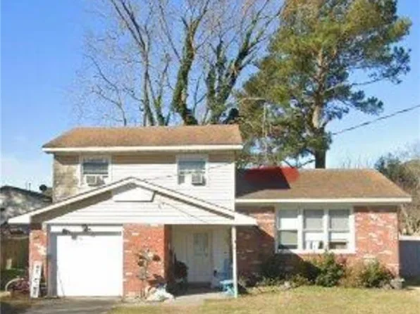 453 W Plantation Rd, Virginia Beach, VA 23454