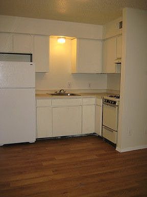 2nd image of 924 E Dean Keeton St APT 222