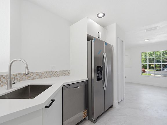 2nd image of 2824 NW 99th Terrace