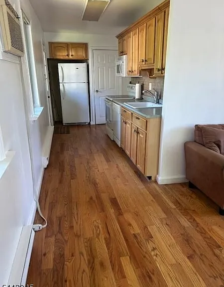 19 Windemere Ave #10 — Photo 10