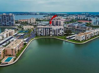 7700 Sun Island Dr S #105A, Saint Petersburg, FL 33707