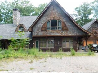 8 Hillside Rd, Carmel, NY 10512