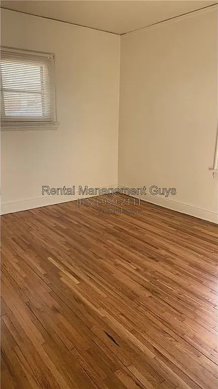 1 bed, 1.0 bath, 750 sqft, $1,200 — Photo 2