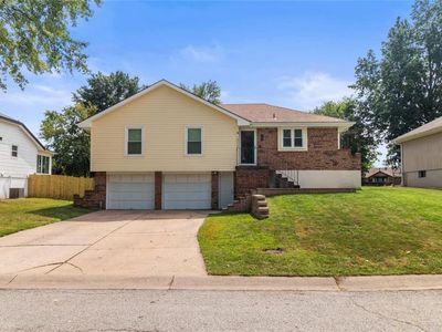 19215 E 13th St N, Independence, MO, 64056