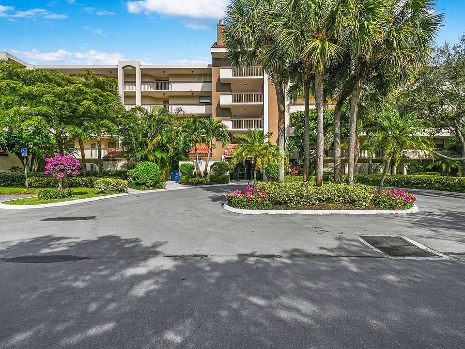 1st image of 955 Egret Circle #208
