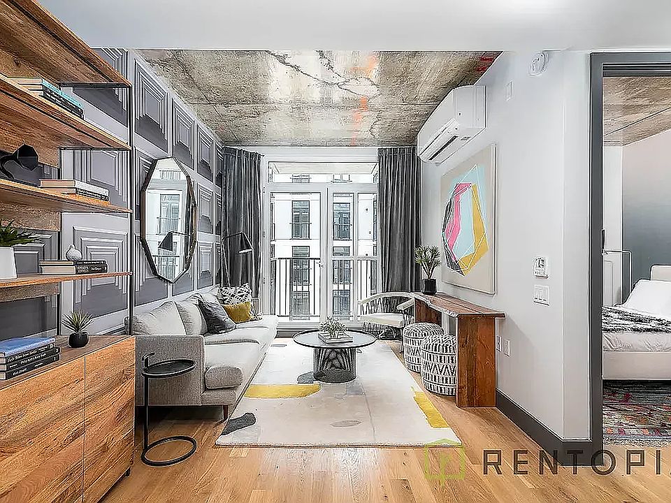 1st image of 338 Evergreen Ave #210N