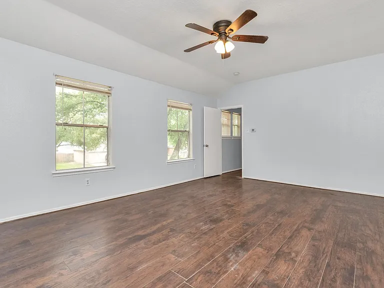 3626 Nutwood Ln — Photo 28