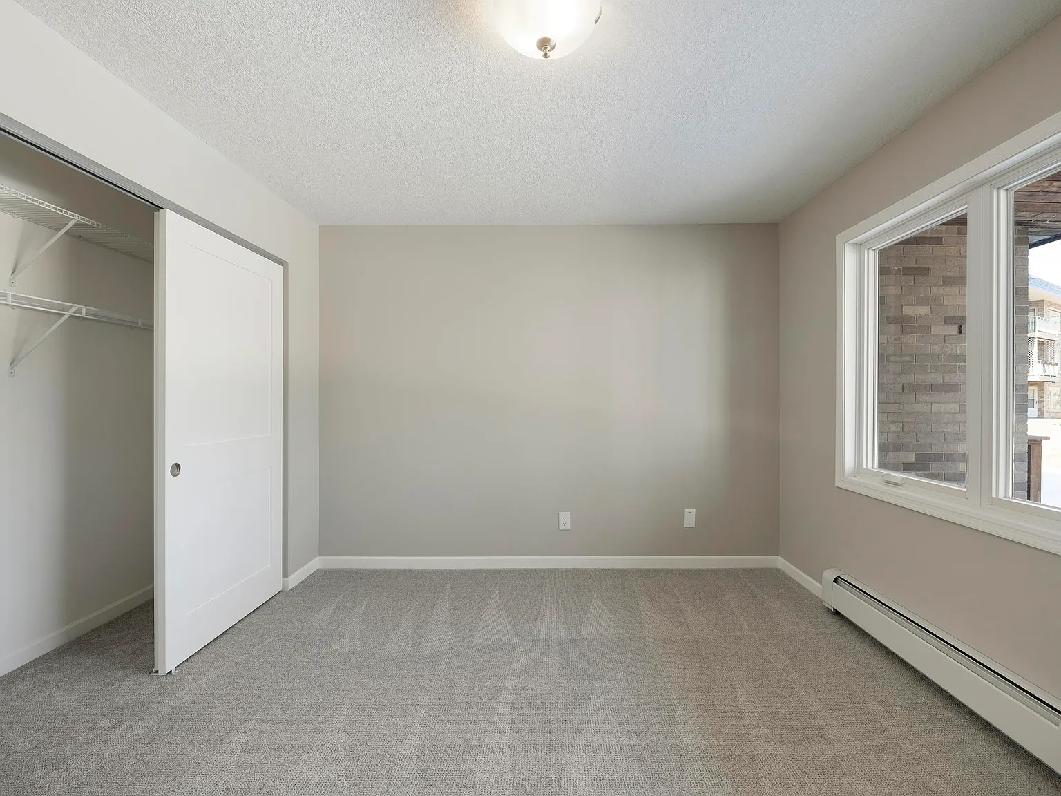 Minnetonka Edgewater Apartments and Boat Slips — Photo 2
