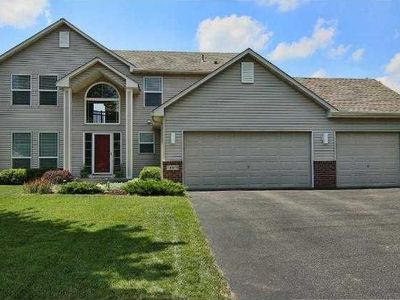 14878 Overlook Dr, Savage, MN, 55378