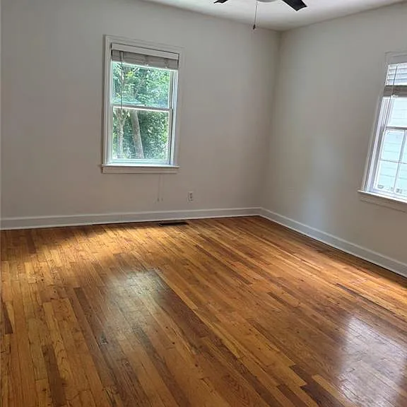 1441 Meridian St SE — Photo 20