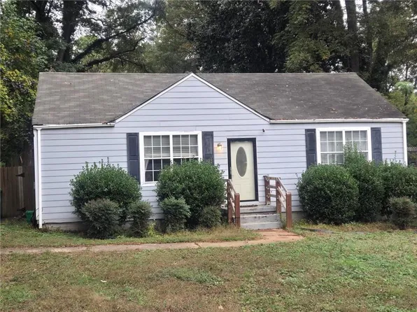 2738 McAfee Rd, Decatur, GA 30032