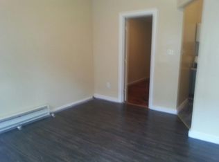 913 Buttonwood St FL 1F, Reading, PA 19604