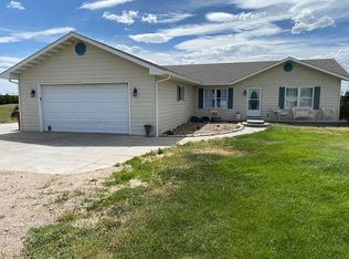 10680 S Henry Rd, North Platte, NE 69101