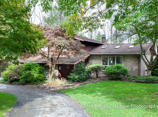 13 Willow Dr, Oley, PA 19547