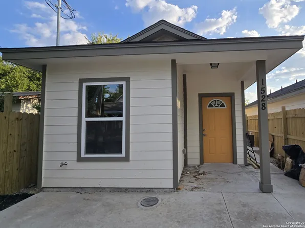 1528 SANTIAGO ST, San Antonio, TX 78207
