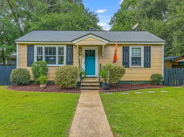 736 McCants Dr, Mount Pleasant, SC 29464