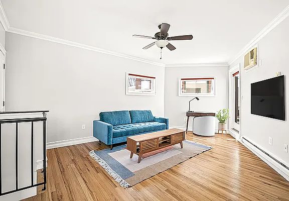 5th image of 1139 Prospect Ave APT 4C