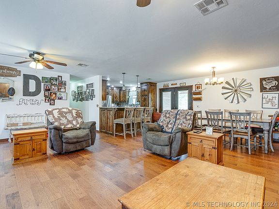 3rd image of 21315 County Road 1660