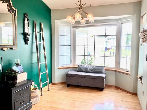 4th image of 3609 Ithaca Ave