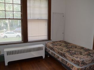 801 W Nevada St #12, Urbana, IL