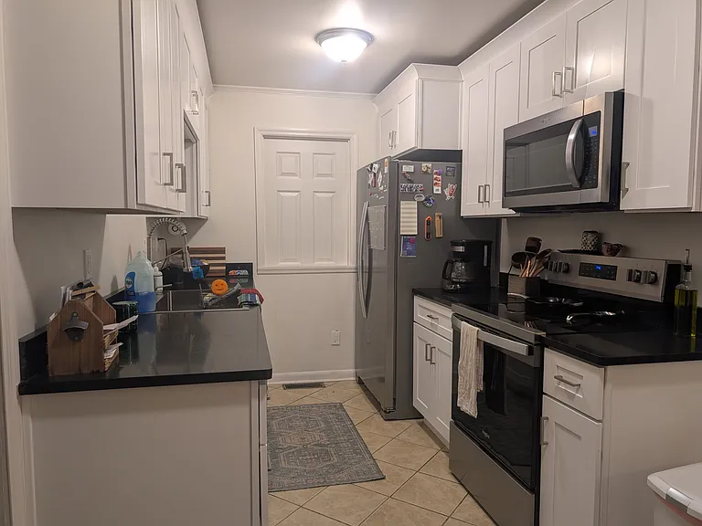 3458 Lamar Ave #3458 — Photo 2