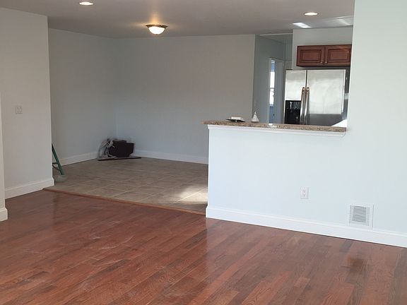 5th image of 1458 Ohm Ave