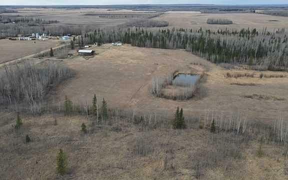 4th image of 925071 Range Road 235