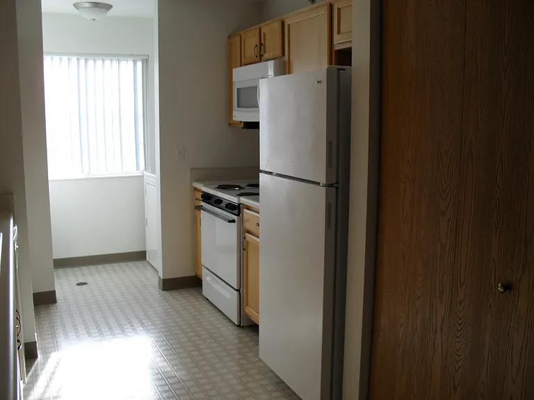 11225 Park Meadows Dr #1 — Photo 8