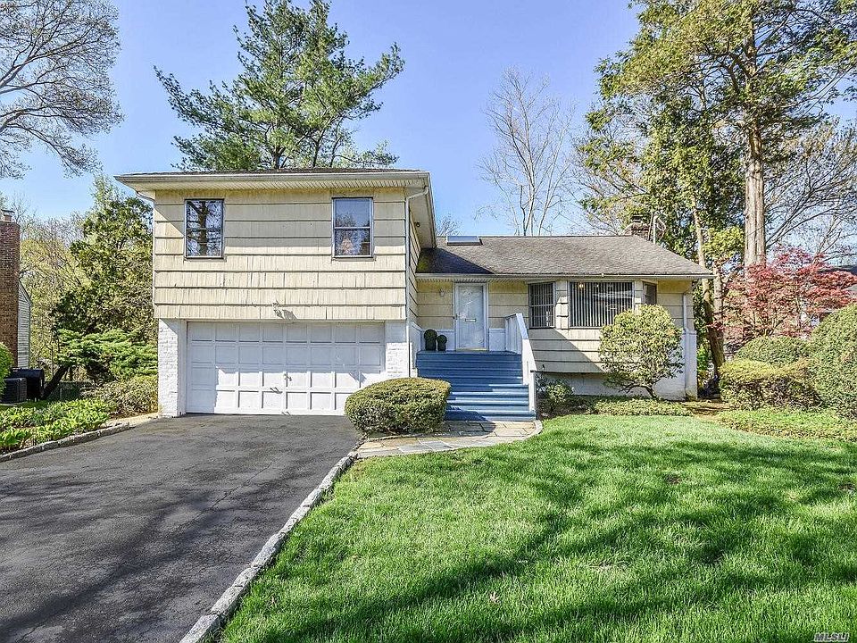 1st image of 47 Essex Ct
