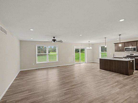 3rd image of 54235 Angeline Dr