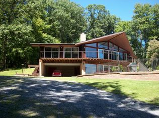 10718 Raystown Rd, Huntingdon, PA 16652