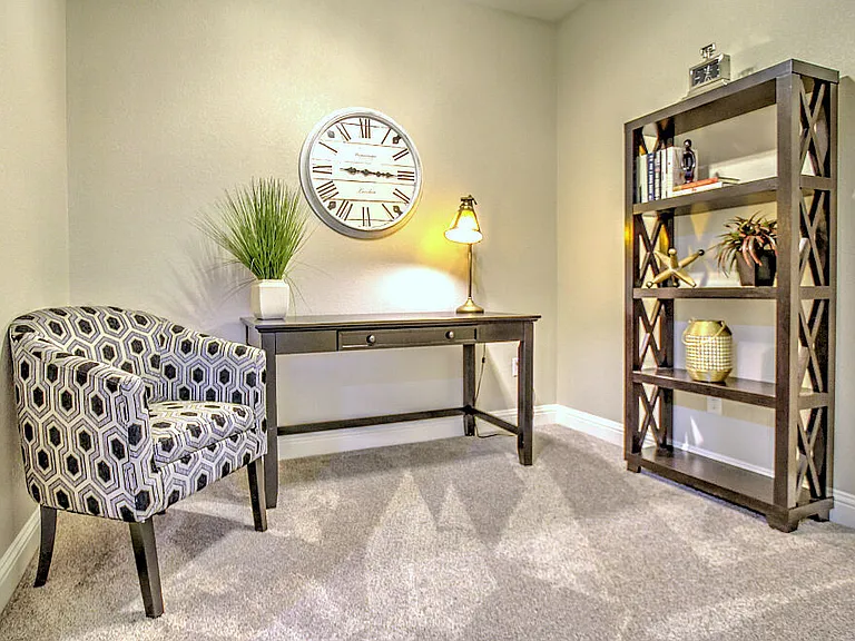Towne Square Condos — Photo 12