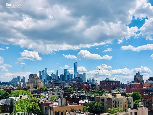 Sold by Sotheby's International Realty | media 23