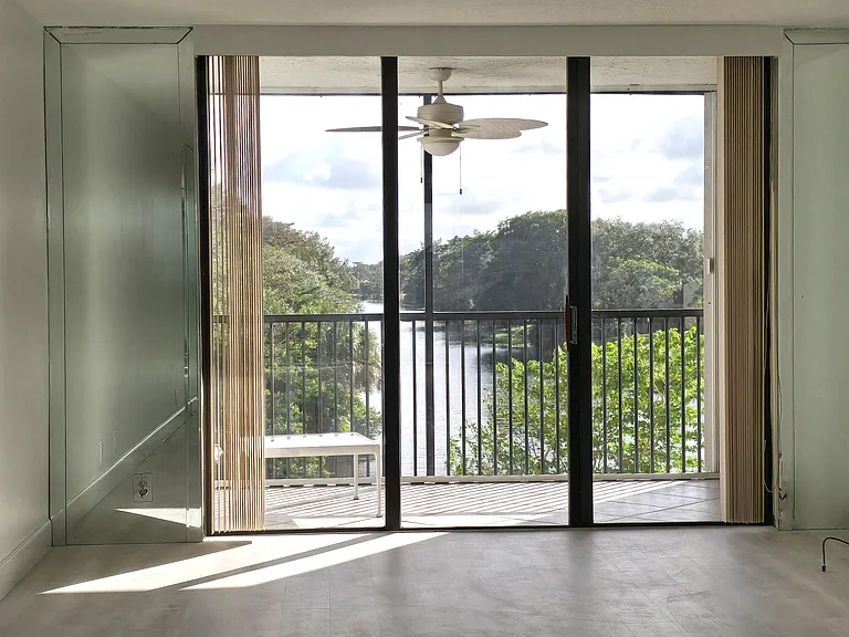 3000 NW 42nd Ave #B302 — Photo 10