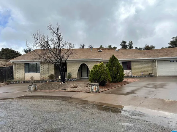 507 Covellite Dr, Tyrone, NM 88065